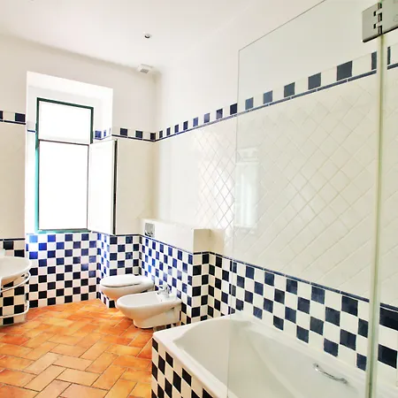 Hostel Heart Lisbon